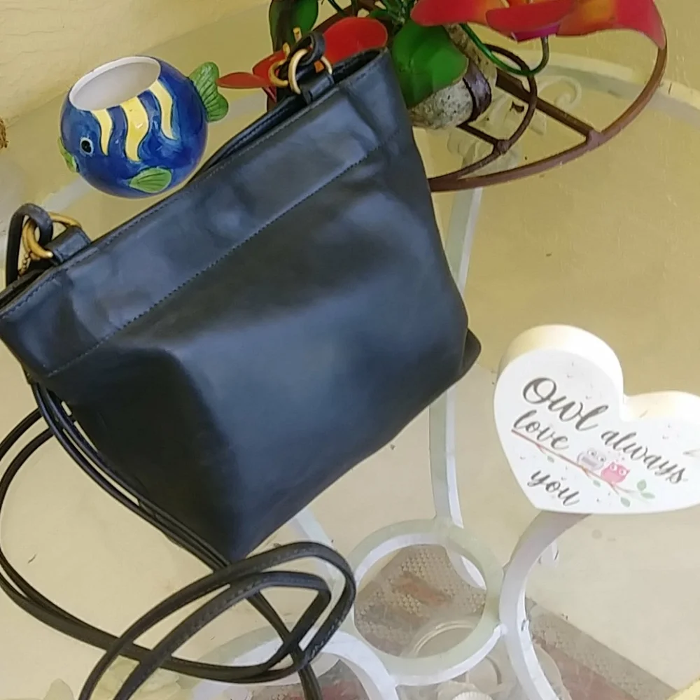 RARE VINTAGE COACH DIXON BAG